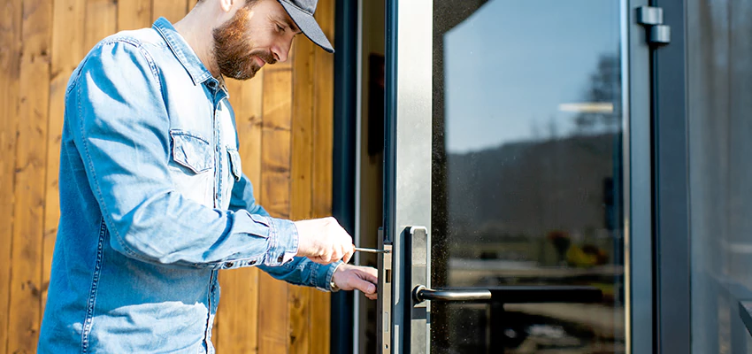 Frameless Glass Storefront Door Locks Replacement in Cranford, NJ