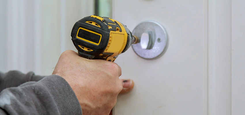 Street Locksmith For Smart Lock Repair in Cranford, NJ