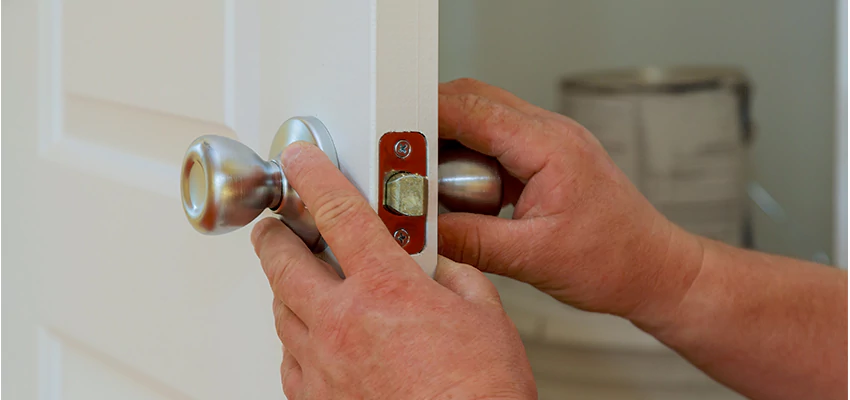 AAA Locksmiths For lock Replacement in Cranford, New Jersey